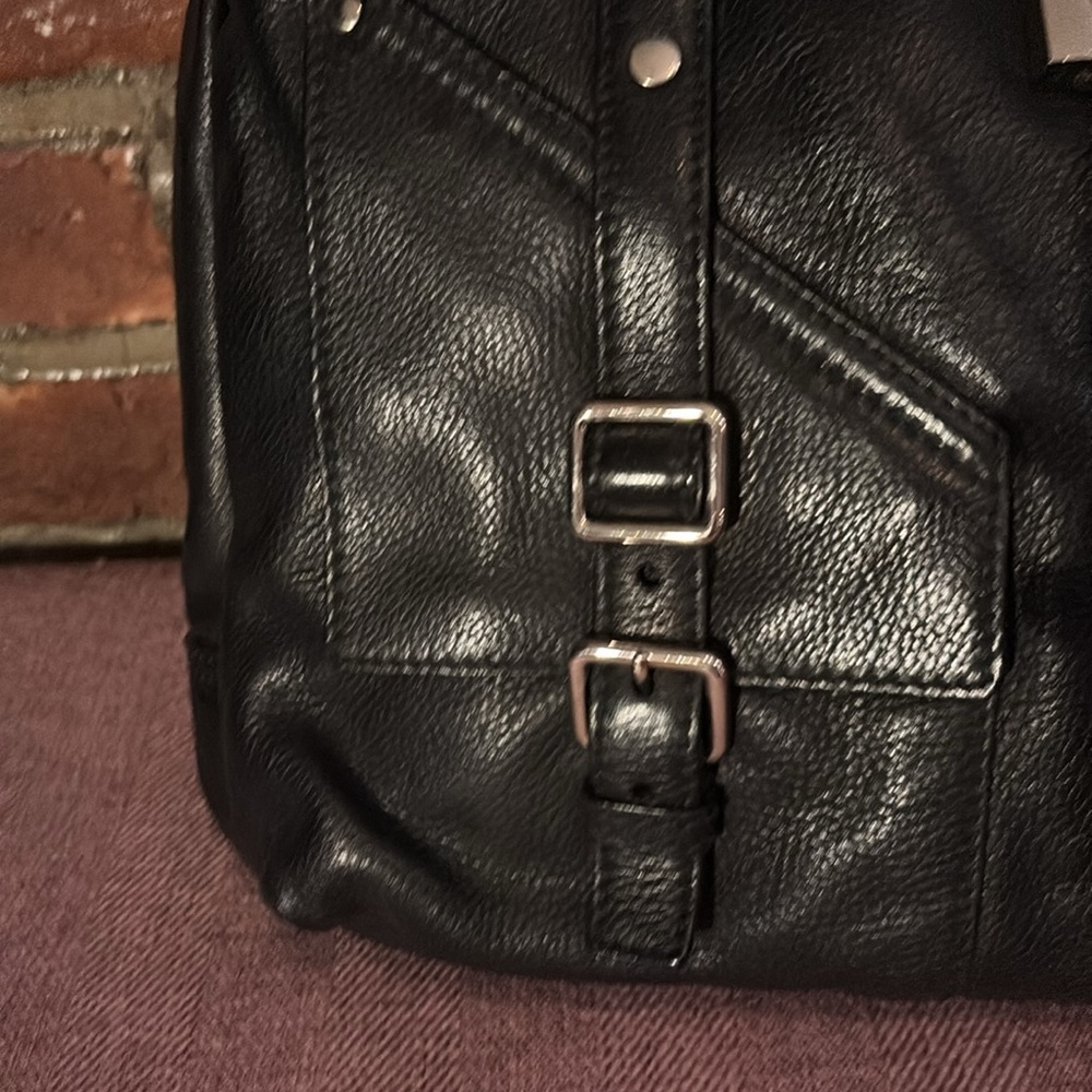 ❤️ Yves Saint Laurent Classy Discontinued Large Leather Black Bag - Picture 4 of 14